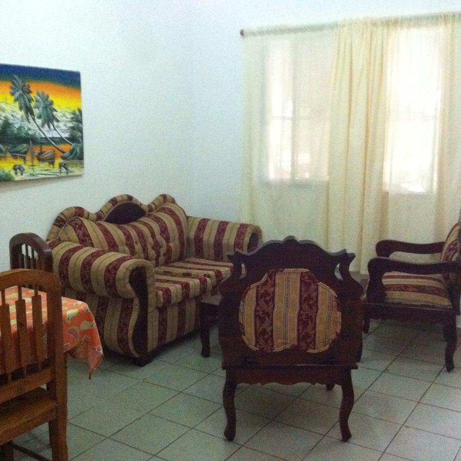 Residencial Estephany Sosúa Eksteriør bilde